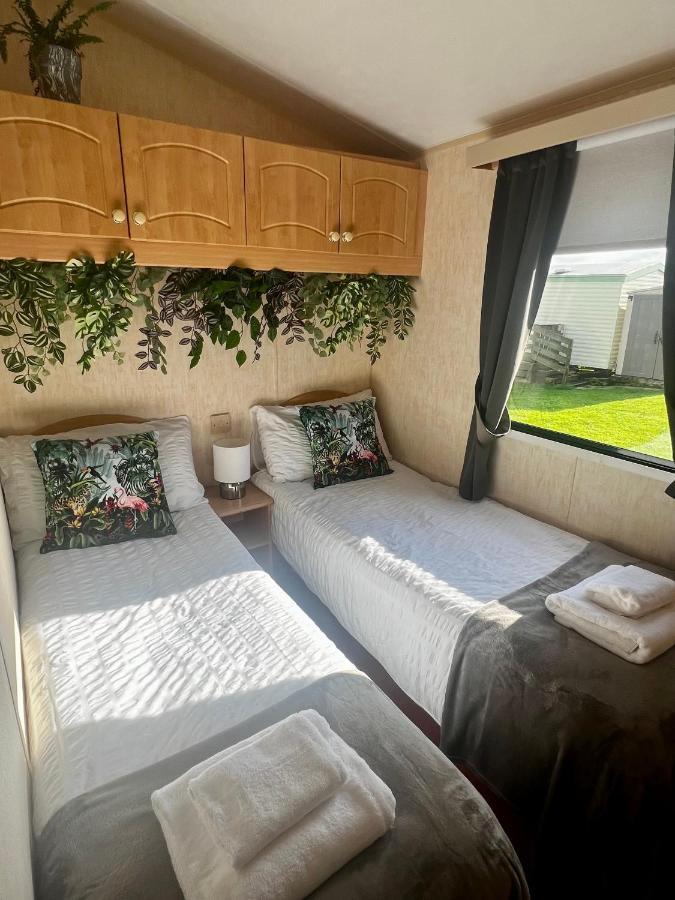 Jungle House No.26 At Three Lochs Holiday Park Newton Stewart Εξωτερικό φωτογραφία